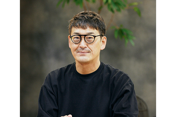 井登 友一
